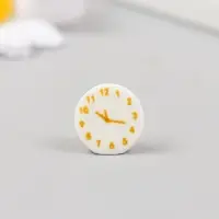 Декор для творчества полистоун "Настенные часы" 1,6х1,7 см