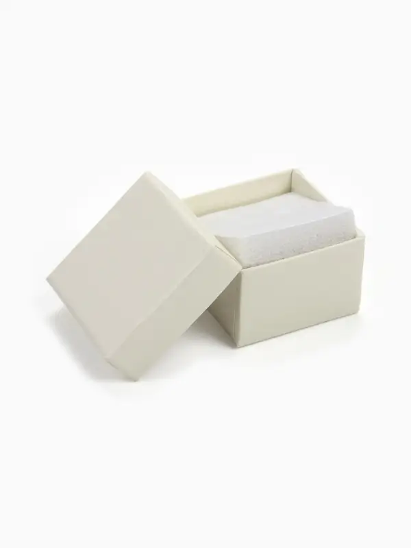 Коробочка подарочная под кольцо/серьги/серьги &laquo;Минимал&raquo;, 5&times;5 см (размер полезной части 4.5&times;4.5 см), белая, вставка белая