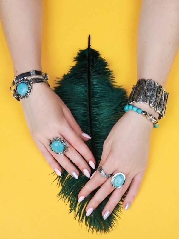 Браслет ассорти &laquo;Бирюзовый мир&raquo; круг, цвет голубой в серебре, L=19 см