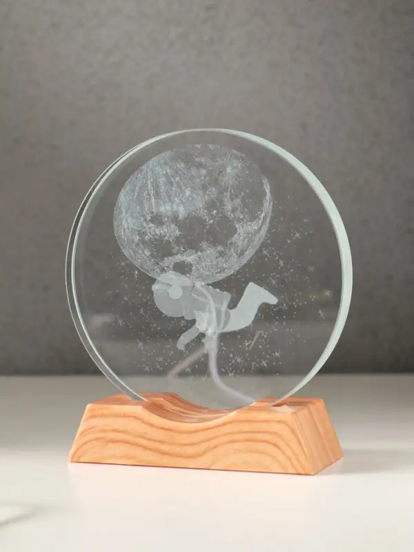 Сувенир стекло свет "Диск. Открытый космос" 5хLED d=10 см, USB 10х4х11,4 см