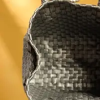 Сумка плетёная пластиковая 23х11х30 см, цв. серебристый