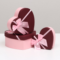 Набор коробок 3 в 1 сердца, бордовый, 21 х 19 х 9 - 15.5 х 14 х 6 см