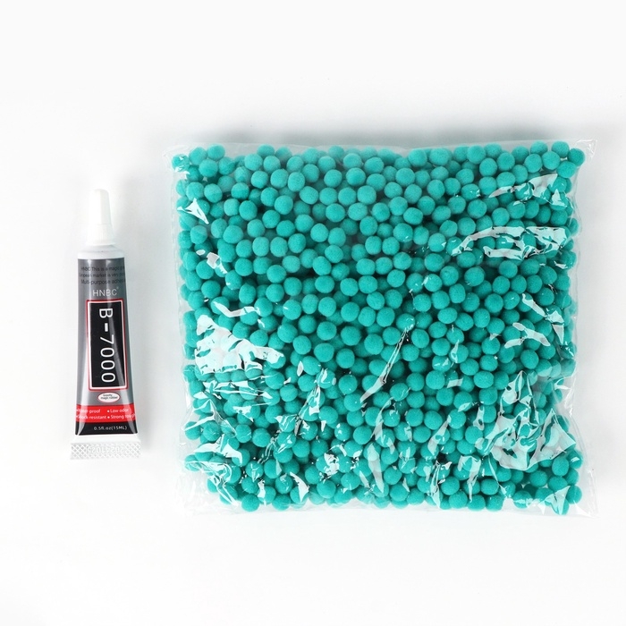 Игрушка помпонами "Медведь", цвет мятный ТМП