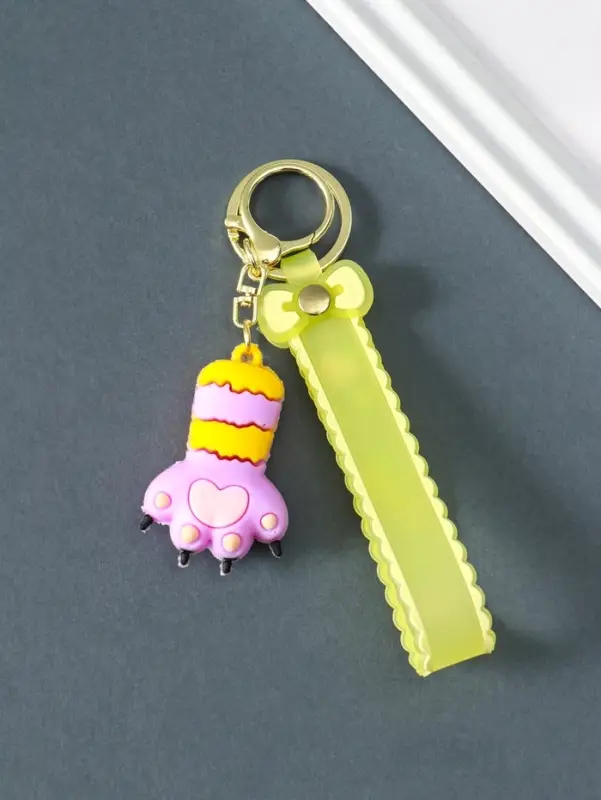 Брелок резина с карабином, ремешком "Лапка" 1,7х3,8х22,5 см