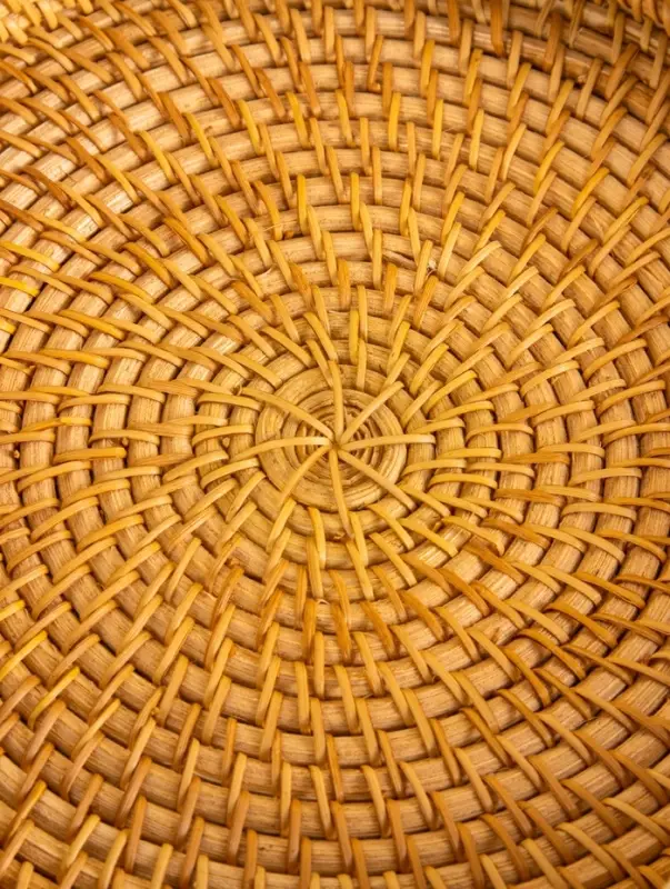 Поднос плетёный 22х22х3 см, ротанг