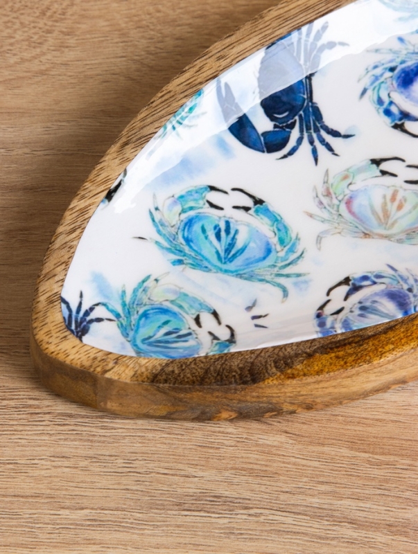 Блюдо в форме рыбки "Крабы" дерево манго 32х11,5х2 см