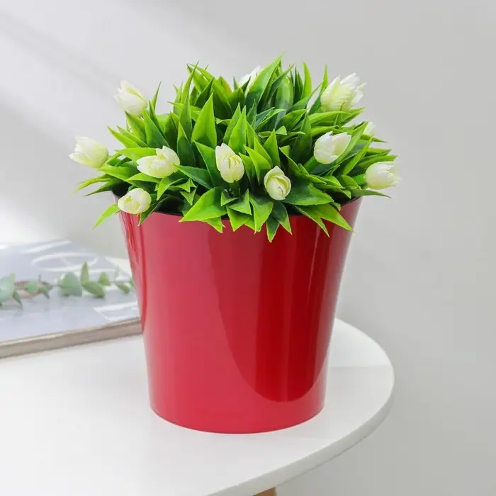 Кашпо для цветов со вставкой &laquo;Арте&raquo;, 2 л, цвет красно-чёрный