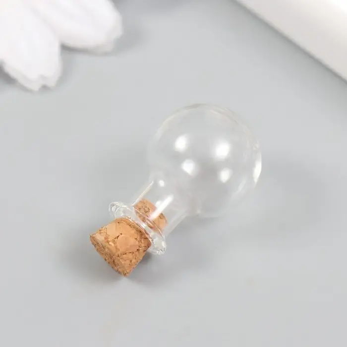 Декор для творчества стекло &laquo;Бутыль с пробкой&raquo; 1.9&times;1.9&times;2.4 см