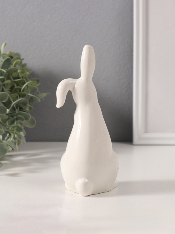 Сувенир керамика "Белый кролик с зелёным бантиком" 6х6,5х16,5 см