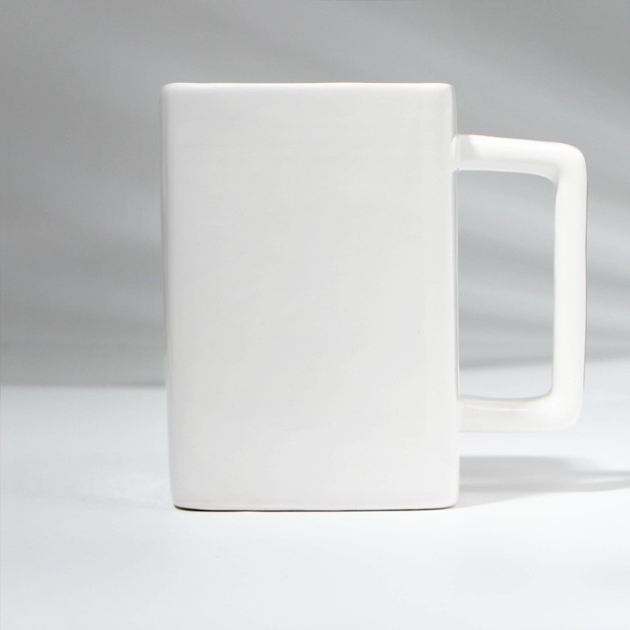 Кружка керамическая &laquo;Босс&raquo;, 500 мл, цвет белый