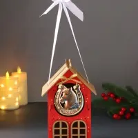 Шкатулка "Новогодний домик" с магнитом, 13,5х11,5х21 см, красный