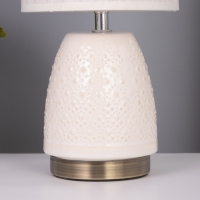 Лампа настольная "Масаки" 1х40Вт Е14 бежевый 15х15х30см