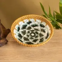Тарелка керамическая с ротангом 18х18х3,7 см, МИКС