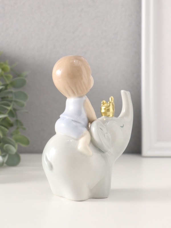 Фигурка керамика &laquo;Малыш на слоне&raquo;, 4.5&times;10.5&times;13 см