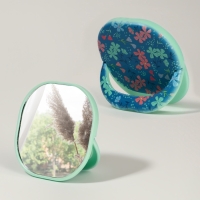 Зеркало карманное &laquo;Узор&raquo;, с подставкой, 8 &times; 8 см, цвет синий