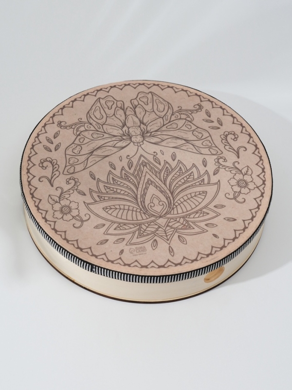 Шаманский бубен "Мехенди. Лотос и бабочка" с колотушкой 5х25х25 см