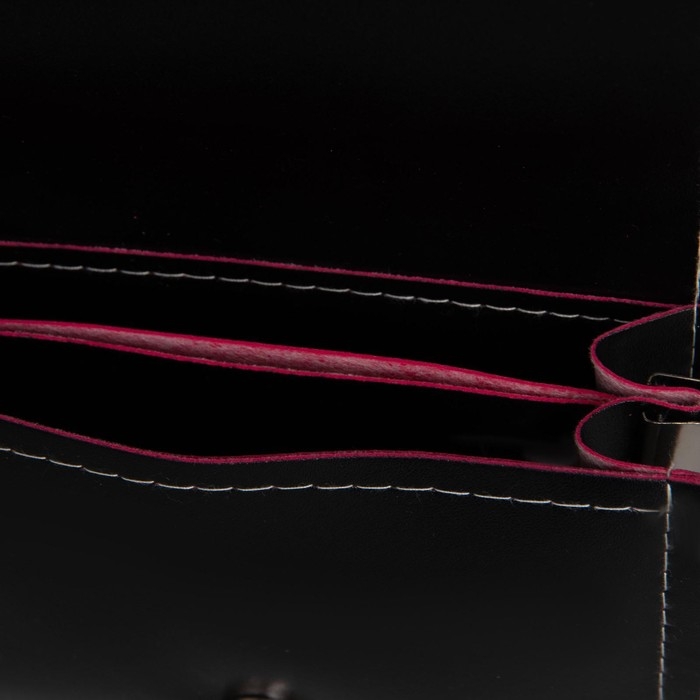 Сумка детская для девочки "Кошечка", на клапане, цвет чёрный/розовый, 15х4х12 см