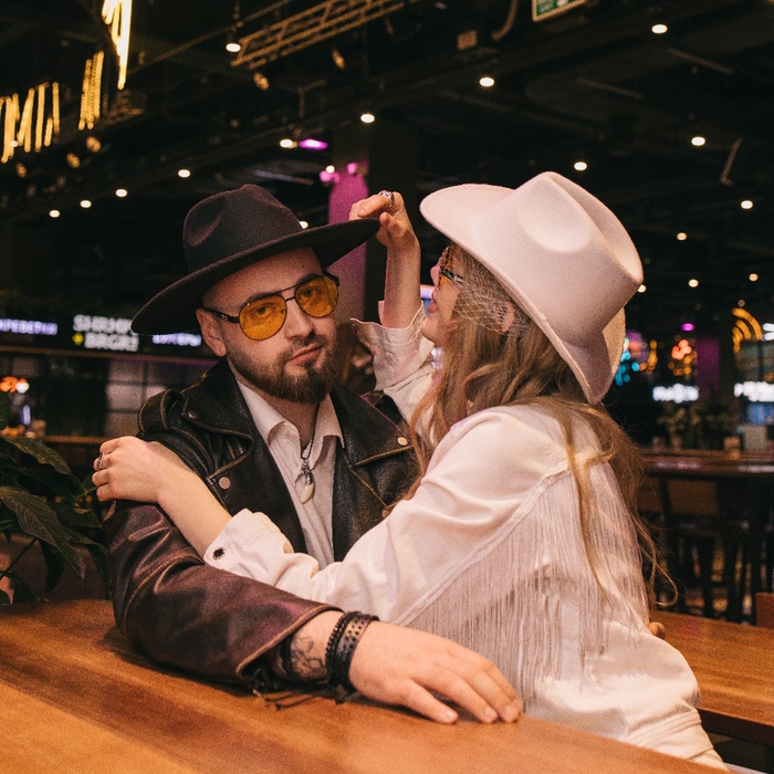 Кулон унисекс &laquo;Клык тигра&raquo;, цвет белый в чернёном серебре на чёрном шнурке, 40 см