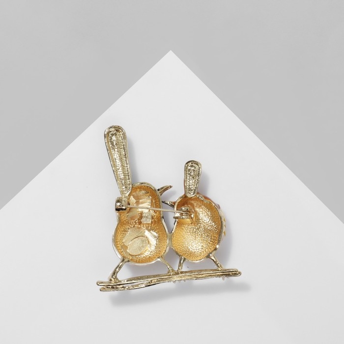Брошь &laquo;Птички&raquo; парочка, цветная в золоте