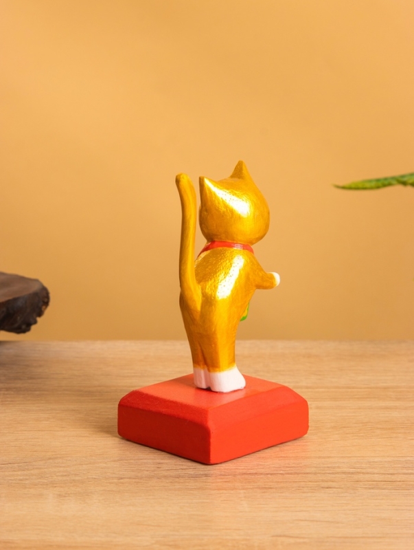 Сувенир на подставке &laquo;Кошка с сумочкой&raquo;, 5&times;5&times;11 см, дерево