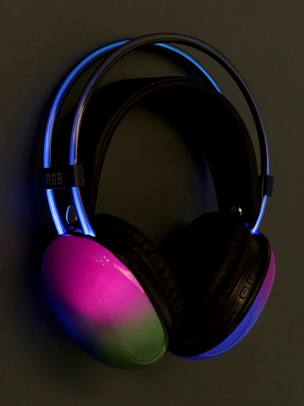 Наушники полноразмерные Mybit W-33, RGB подсветка, BT5.3, 800 мАч, Type-C, чёрные