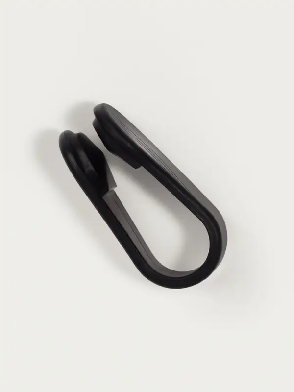 Массажёр для рук, акупунктурный, 4.5&times;1.8&times;2 см, чёрный