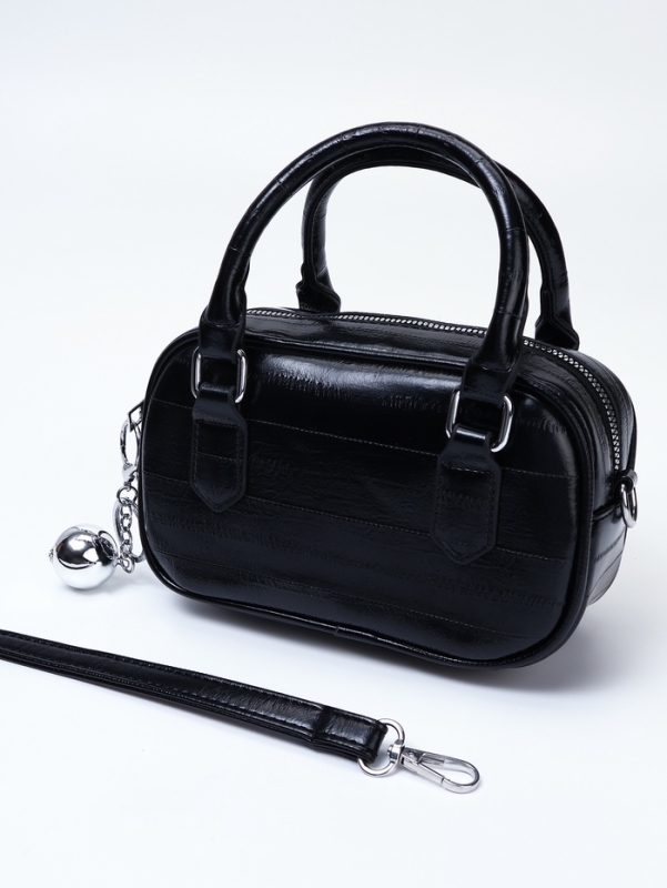 Сумка женская, 20*9*12, отд на молнии, длин ремень, черный