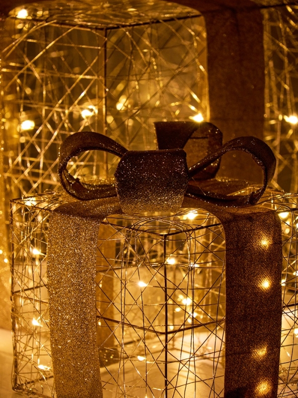 Фигура световая "Кубы золотистые", 25х20х15 см, 90 LED, батарейки ААх8 (не в компл.), свечение тёплое белое