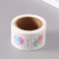 Наклейка бумага "Марки. Любовь" 3х3 см 200 шт в рулоне