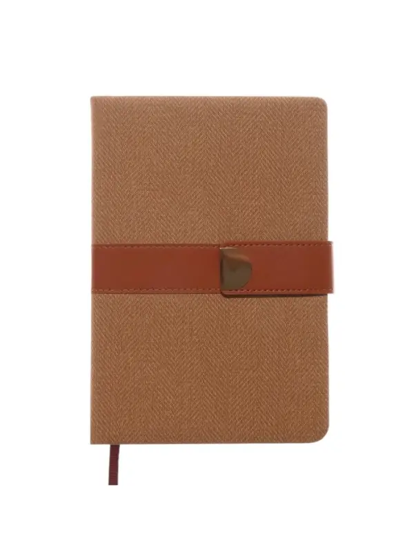 Ежедневник недатированный формат А5, с хлястиком, 128л, линия, пвх, Коричневый