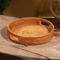 Поднос круглый 35х6 см, ротанг