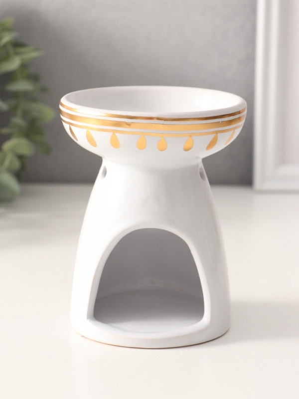 Аромалампа керамика "Будда и лотос" белая с золотом 9,3х9,3х11,8 см