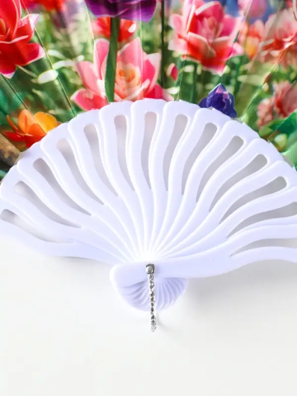 Веер пластик, текстиль "Пластилиновые цветы" МИКС 23 см