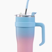 Термокружка с трубочкой 900 мл, сохраняет тепло 6 ч
