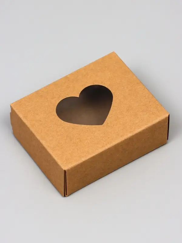 Коробка складная &laquo;Сердца&raquo;, крафт, с окном, 10&times;8&times;3.5 см