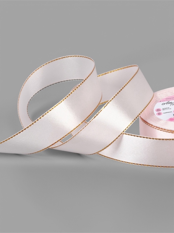 Лента атласная, с золотым люрексом, 25 мм, 23&plusmn;1 м, лилово-белая №119