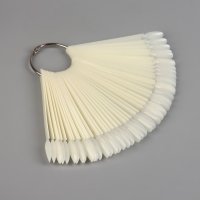 Палитра для лаков на кольце, 50 ногтей, форма овал, цвет слоновая кость