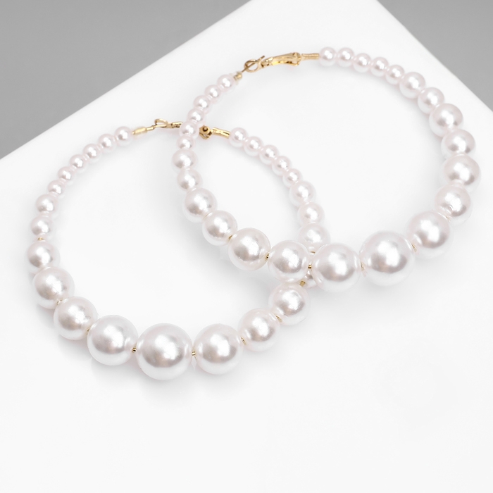 Серьги-кольца &laquo;Нежность жемчуга&raquo; кольца крупные, цвет белый в золоте, d=8 см