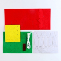 Гирлянда из фетра своими руками на новый год &laquo;Ёлочка и подарок&raquo;, новогодний набор для творчества