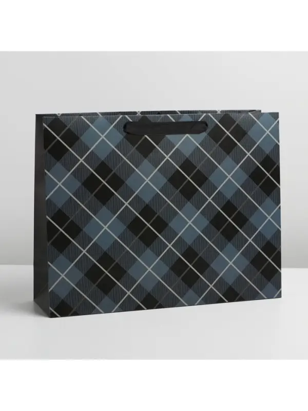 Пакет подарочный ламинированный, упаковка, &laquo;Man&raquo;, L 40 х 31 х 11.5 см