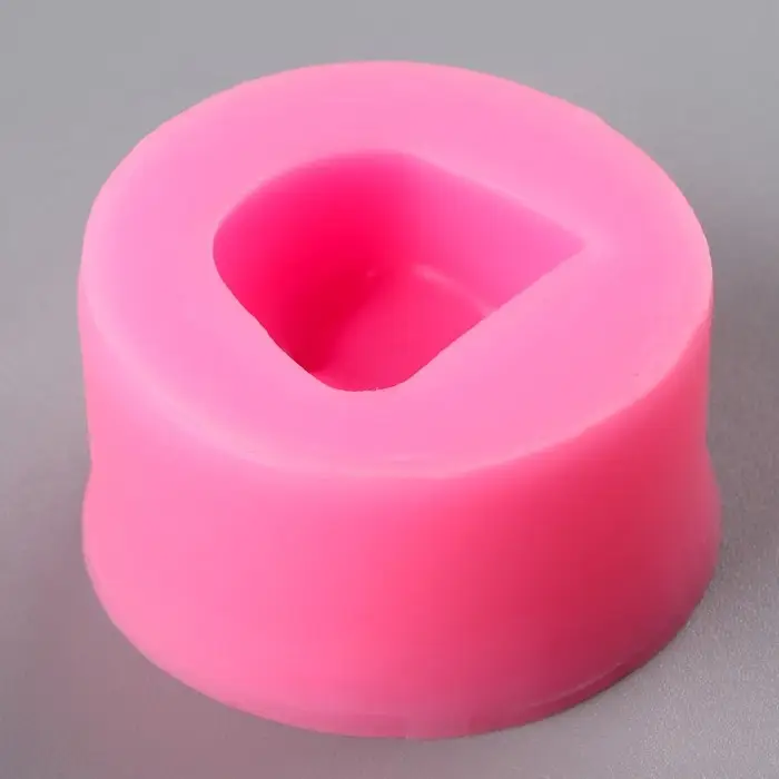 Форма силиконовая универсальная &laquo;Лик&raquo;, размер изделия &mdash; 2,1 &times; 1,9 см