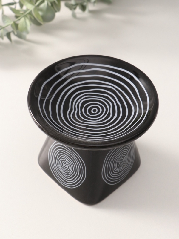 Аромалампа керамика "Водоворот" чёрная 11х11х8 см