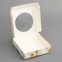 Коробка подарочная сборная с окном, упаковка, &laquo;Презент&raquo;, 11.5&times;11.5&times;3 см