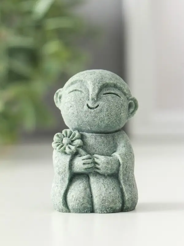 Сувенир песчаник "Буддийские монахи" набор 3 шт 3,2х3,5х6,2 см