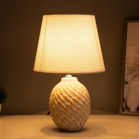 Настольная лампа "Сабина" Е14 40Вт бежевый 20х20х33см