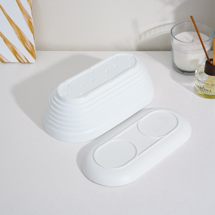 Горшок для кактуса с подставкой &laquo;Алиса&raquo;, 900 мл, белый