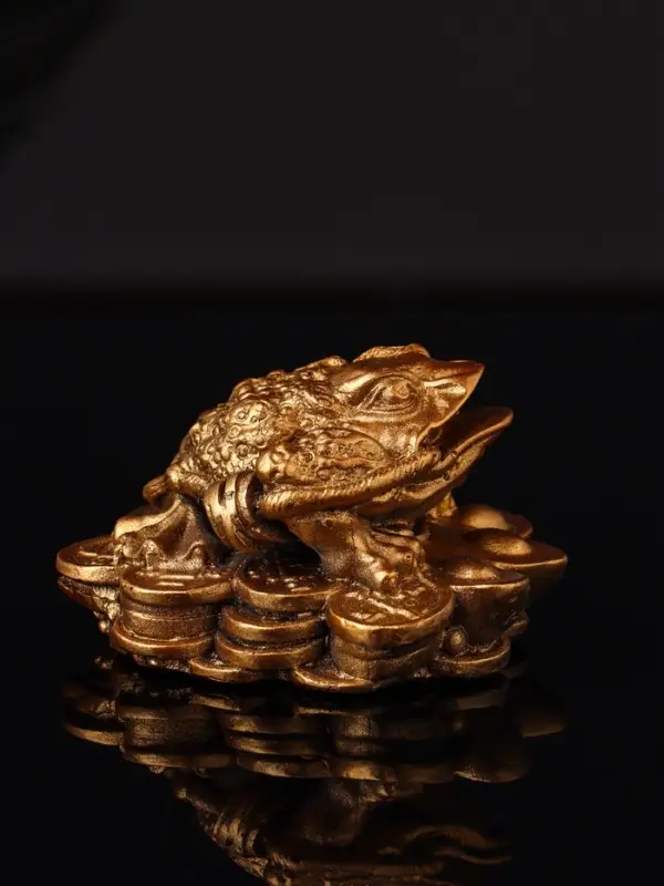 Фигура "Жаба на деньгах" 8х8х4см, бронза