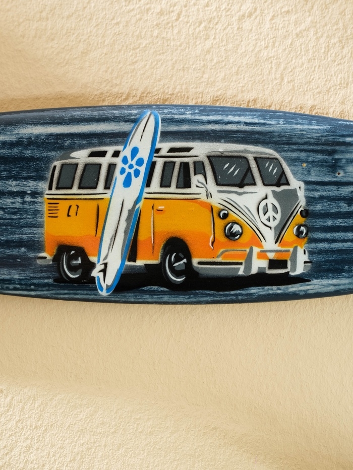 Панно "Доска для сёрфа "Сплитти" дерево 30х7 см