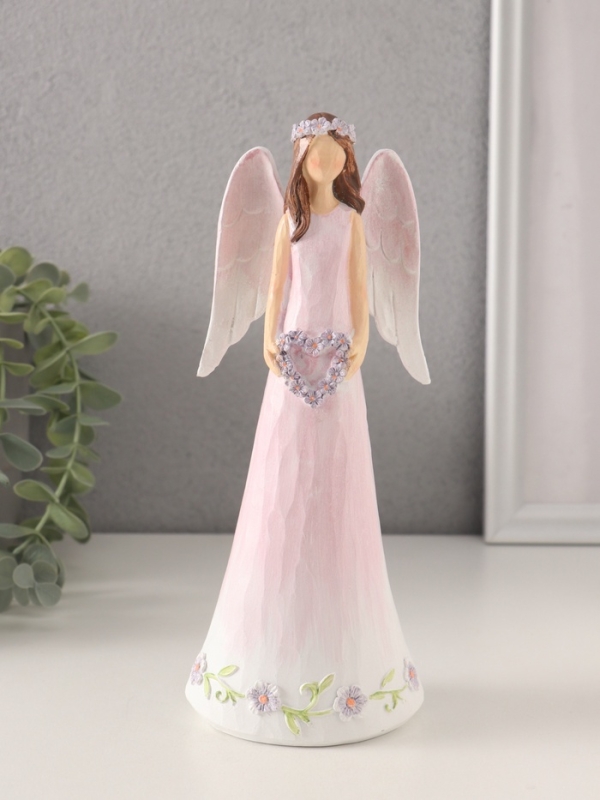 Сувенир полистоун "Девушка-ангел в нежно-розовом платье с венком-сердце" 8,5х6х21,5 см