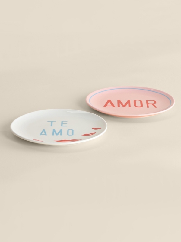 Тарелки SL Home &laquo;Уроки испанского: Amor - Te amo&raquo;, d=22 см, набор 2 шт., фарфор, белые, розовые